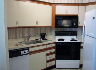 297 Moss Oak Cir unit 297, Saint Simons Island, GA 31522 - photo 3