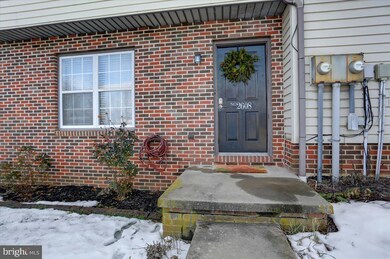 2608 Banbury Ln, Chambersburg, PA 17202 - photo 4