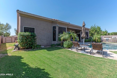 4410 East Robin Lane Phoenix-print-031-0