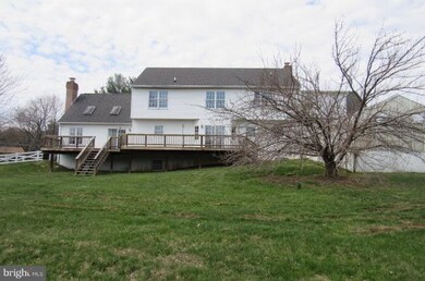 8401 Rocky Springs Rd, Frederick, MD 21702 - photo 2