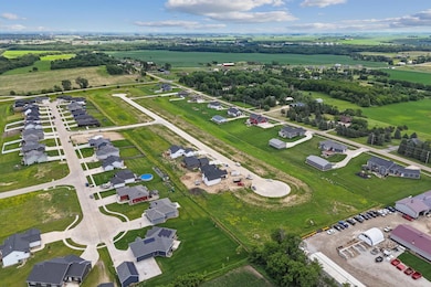 Lot #2 Live Oak Dr, Hudson, IA 50643 - photo 2