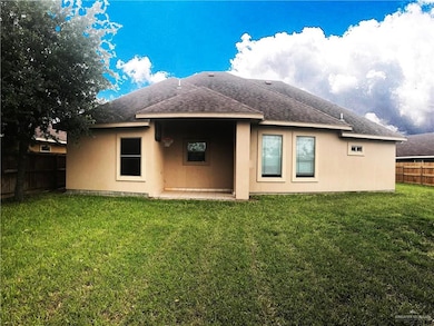 1003 W Daffodil Ave, Pharr, TX 78577 - photo 5