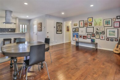 20754 Clark St, Woodland Hills, CA 91367 - photo 7