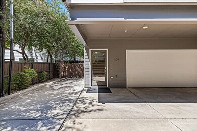 5734 Oram St unit 104, Dallas, TX 75206 - photo 2