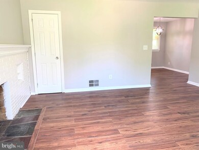 5712 85th Ave, New Carrollton, MD 20784 - photo 2