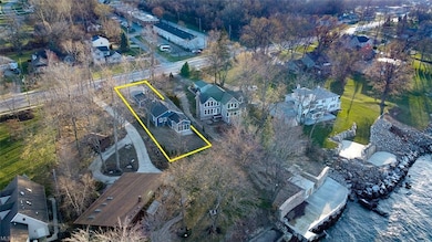 4951 E Lake Rd, Sheffield Lake, OH 44054 - photo 4