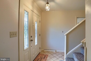 621 E Walnut St, Palmyra, PA 17078 - photo 5