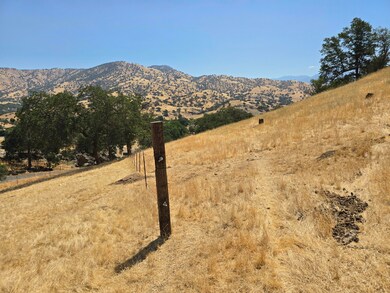Lot 032 at Middle Fenceline 1