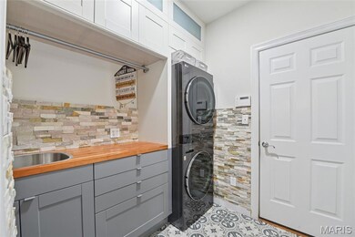 128 Kendall Bluff Ct, Chesterfield, MO 63017 - photo 6