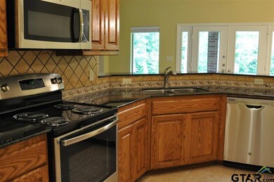 3129 3129 Vineyard, Tyler, TX 75701 - photo 4