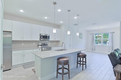 951 Sareta St SE, Palm Bay, FL 32909 - photo 7