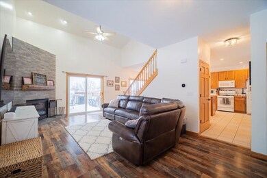101 Labrador Ln, Downs, IL 61736 - photo 3