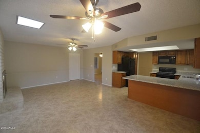 4028 W Orchid Ln, Phoenix, AZ 85051 - photo 5