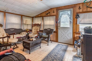 359 Elm Street Interiors-3