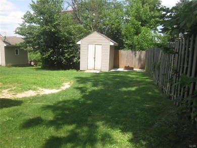 821 Maryland St, Whitehall, PA 18052 - photo 6