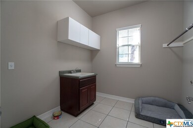 21615 Roan Bluff, San Antonio, TX 78259 - photo 3