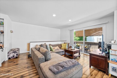 13075 Hubbard St Sylmar-5