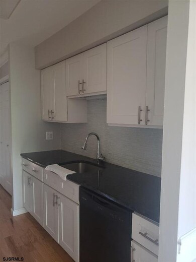 12 Country Cedar Ln, Egg Harbor Township, NJ 08234 - photo 4