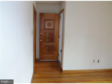 1042 N 19th St unit 1044, Allentown, PA 18104 - photo 4