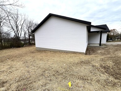 32 Ashley Dr, Spencer, IN 47460 - photo 7