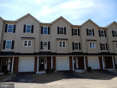 816 Summer Ave, Lansdale, PA 19446 - photo 2