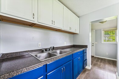 12-web-or-mls-2256-mcguffey-rd