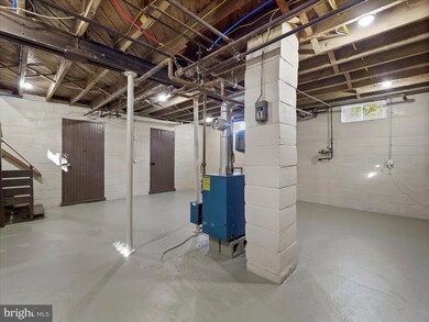 13082 Welty Rd, Waynesboro, PA 17268 - photo 7