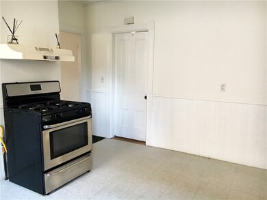 6 Winthrop St unit 1, Cranston, RI 02910 - photo 4