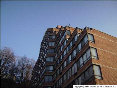 Sunrise Tower unit 1114A, Staten Island, NY 10304 - photo 2