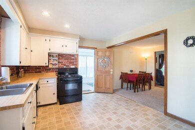 215 Ballou St, Woonsocket, RI 02895 - photo 7