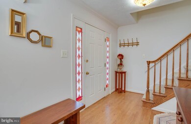 1325 Quail Ridge Dr, Reston, VA 20194 - photo 3