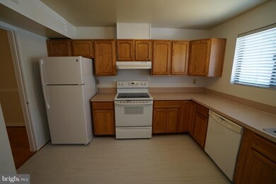 15315 Postillion Terrace, Woodbridge, VA 22191 - photo 6