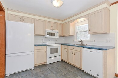 30 Daniels St, Millis, MA 02054 - photo 6