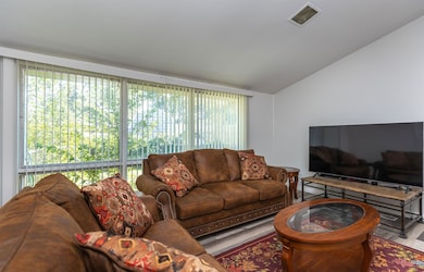 3007 Castle Ct, Salina, KS 67401 - photo 5