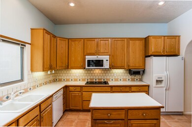 Kitchen 2