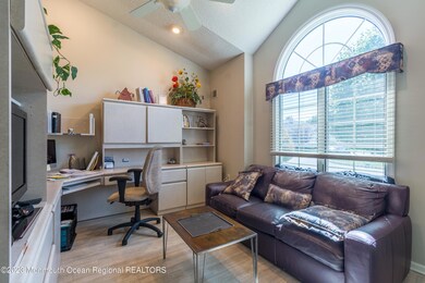 2 Wellington Place, Monroe Township, NJ 08831 - photo 5