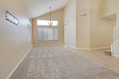 LivingRm 7D314