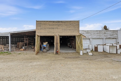 106 N 5th St, Parma, ID 83660 - photo 5