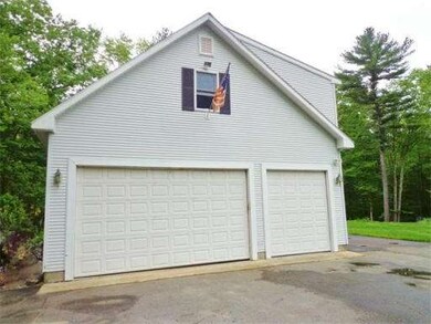 156 Stafford Hollow Rd, Monson, MA 01057 - photo 2