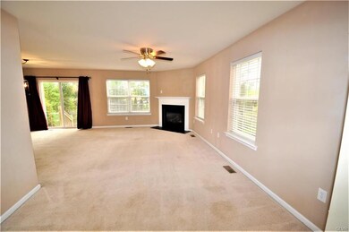 6865 Hunt Dr, Macungie, PA 18062 - photo 7