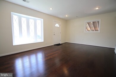 6518 Columbia Park Rd, Hyattsville, MD 20785 - photo 7