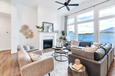 717 W Lighthouse Dr, Saratoga Springs, UT 84045 - photo 3