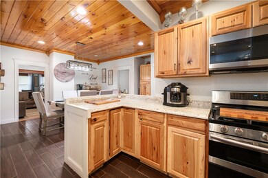 645 Providence St, Woonsocket, RI 02895 - photo 6