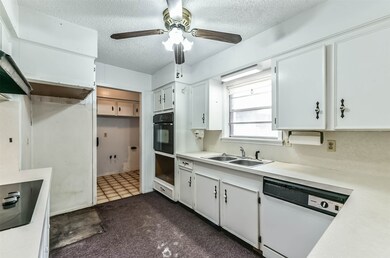 19986 County Road 143, Alvin, TX 77511 - photo 5