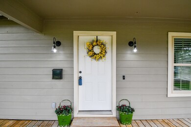 311 E 35th St, Houston, TX 77018 - photo 3