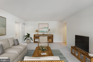 3350 Chiswick Ct unit 572A, Silver Spring, MD 20906 - photo 3