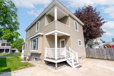112 Bruce St, Schenectady, NY 12302 - photo 7