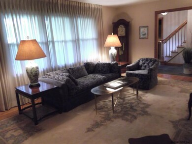 23 Bethwood Dr, Albany, NY 12211 - photo 3