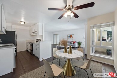 Encino Newcastle unit 22, Encino, CA 91316 - photo 6