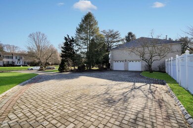 10 Candlelight Dr, Holmdel, NJ 07733 - photo 4